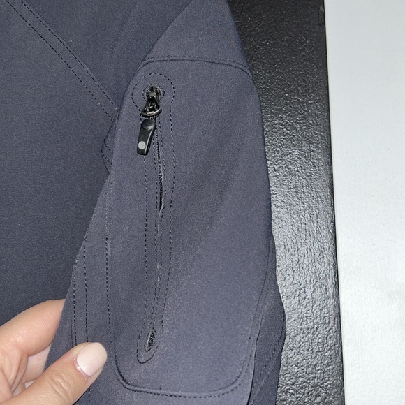 Black Marmot Jacket - Picture 4 of 10